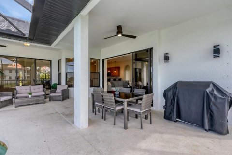 House in Punta Gorda, Florida 4 bedrooms, 229 sq.m. № 2298932 - photo 28