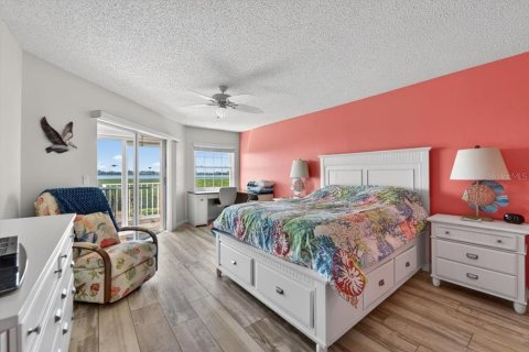 Condo in Bradenton, Florida, 2 bedrooms  № 2214460 - photo 5