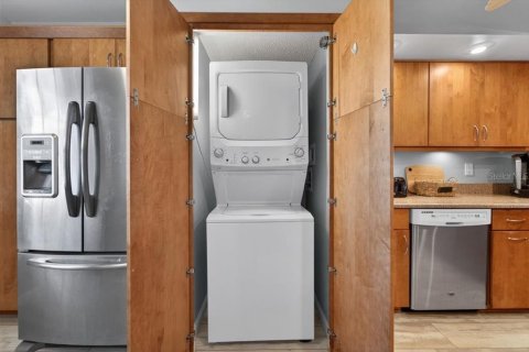 Condo in Bradenton, Florida, 2 bedrooms  № 2214460 - photo 25