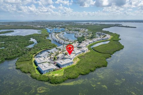 Condo in Bradenton, Florida, 2 bedrooms  № 2214460 - photo 3