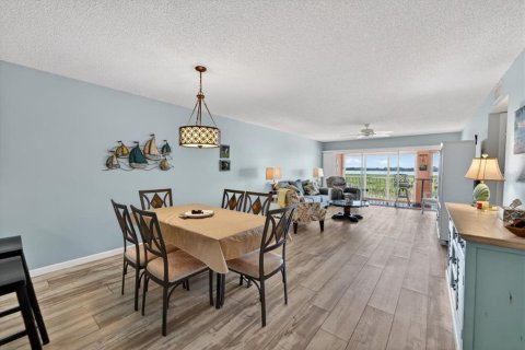 Condo in Bradenton, Florida, 2 bedrooms  № 2214460 - photo 27