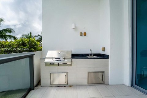 Condominio en venta en Aventura, Florida, 2 dormitorios, 130.06 m2 № 1986184 - foto 24