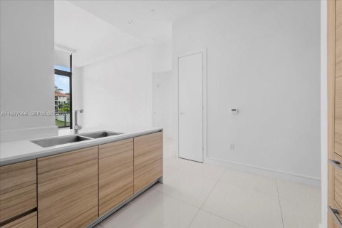 Condominio en venta en Aventura, Florida, 2 dormitorios, 130.06 m2 № 1986184 - foto 6