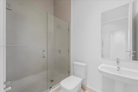 Condominio en venta en Aventura, Florida, 2 dormitorios, 130.06 m2 № 1986184 - foto 17