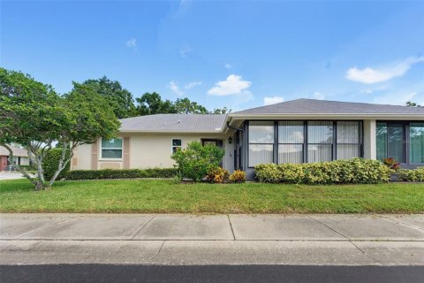 Casa en Dunedin, Florida 2 dormitorios, 103.12 m2 № 2313020