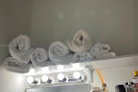 Снять в аренду кондоминиум в Санни-Айлс-Бич, Флорида 1 спальня, 210.42м2, № 1956799 - фото 13