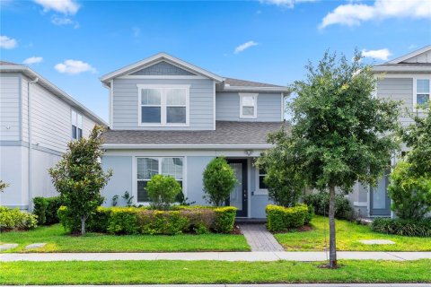 House in Orlando, Florida 3 bedrooms, 203.55 sq.m. № 2151093