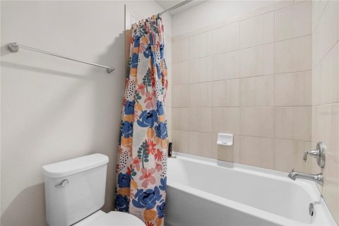 Casa en venta en Orlando, Florida, 3 dormitorios, 203.55 m2 № 2151093 - foto 16
