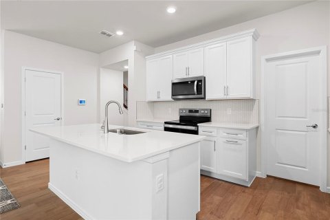 Casa en venta en Orlando, Florida, 3 dormitorios, 203.55 m2 № 2151093 - foto 7