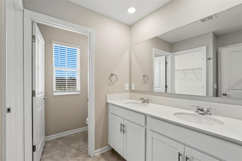 Casa en venta en Davenport, Florida, 6 dormitorios, 242.85 m2 № 2167371 - foto 6