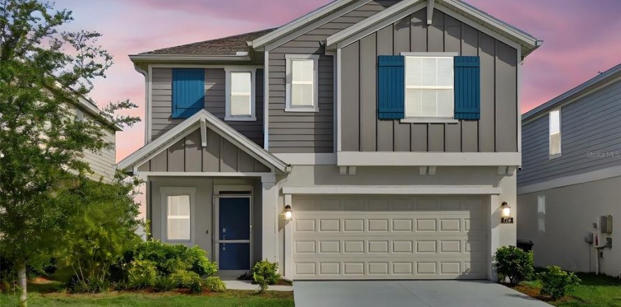 Casa en Davenport, Florida 6 dormitorios, 242.85 m2 № 2167371