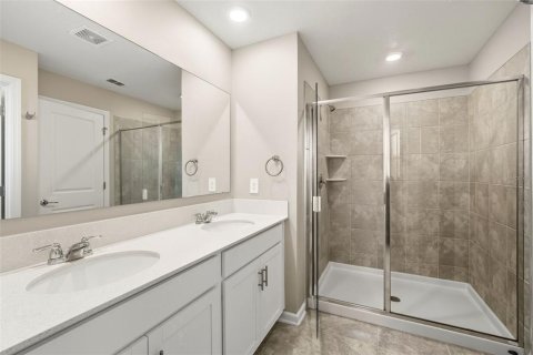 Casa en venta en Davenport, Florida, 6 dormitorios, 242.85 m2 № 2167371 - foto 7