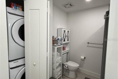 Copropriété à louer à Sarasota, Floride: 1 chambre, 79.71 m2 № 2231845 - photo 9