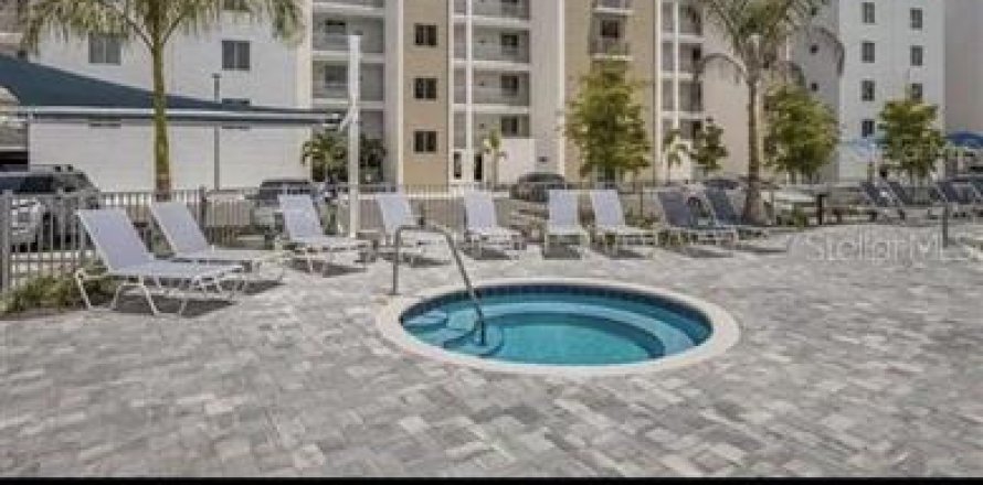 Condo à Sarasota, Floride, 1 chambre  № 2231845