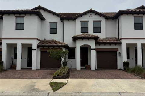 Townhouse in Davenport, Florida 3 bedrooms, 161.74 sq.m. № 2113616