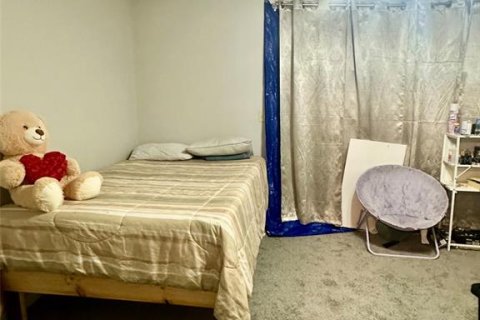 Condo in Orlando, Florida, 3 bedrooms  № 2096927 - photo 15