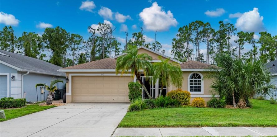 Villa ou maison à North Port, Floride 3 chambres, 158.12 m2 № 2267478