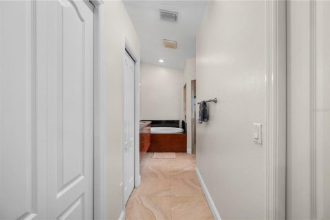Villa ou maison à vendre à North Port, Floride: 3 chambres, 158.12 m2 № 2267478 - photo 21