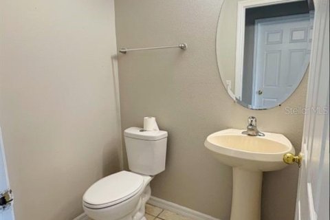 House in Poinciana, Florida 4 bedrooms, 205.31 sq.m. № 1885436 - photo 20
