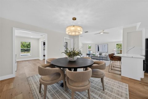 Villa ou maison à vendre à Saint Petersburg, Floride: 5 chambres, 300.07 m2 № 2203581 - photo 17
