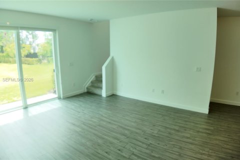 Touwnhouse à louer à Lake Worth, Floride: 3 chambres, 151.24 m2 № 2067247 - photo 15