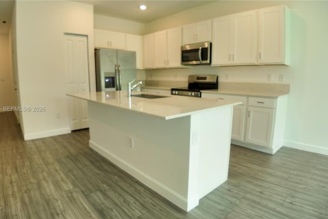 Touwnhouse à louer à Lake Worth, Floride: 3 chambres, 151.24 m2 № 2067247 - photo 10