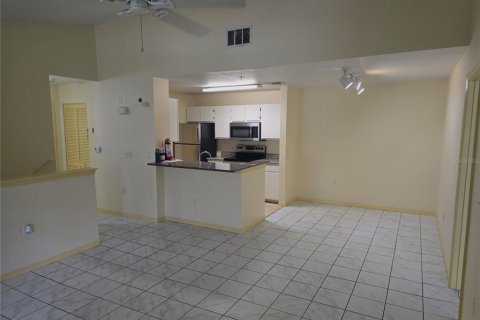 Снять в аренду кондоминиум в Брейдентон, Флорида 8 комнат, 123м2, № 1886768 - фото 25