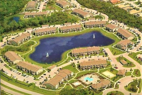 Снять в аренду кондоминиум в Брейдентон, Флорида 8 комнат, 123м2, № 1886768 - фото 4