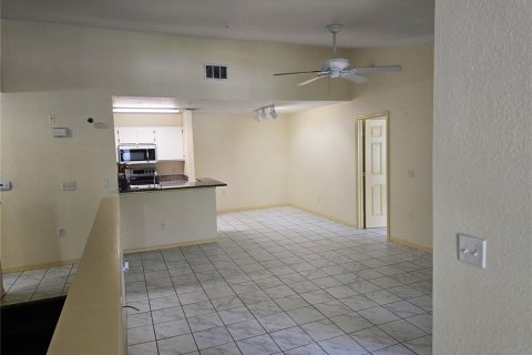 Снять в аренду кондоминиум в Брейдентон, Флорида 8 комнат, 123м2, № 1886768 - фото 16