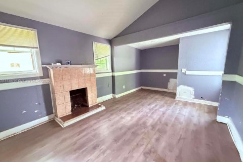 Купить виллу или дом в Джэксонвилл, Флорида 2 спальни, № 1939789 - фото 2