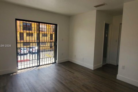 Touwnhouse à louer à Hialeah, Floride: 3 chambres, 124.21 m2 № 1952260 - photo 25