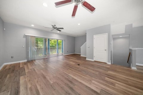 Townhouse in Clearwater, Florida 2 bedrooms, 148.18 sq.m. № 1856154 - photo 10