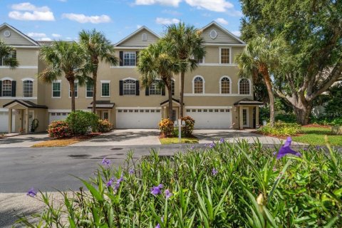 Townhouse in Clearwater, Florida 2 bedrooms, 148.18 sq.m. № 1856154 - photo 2