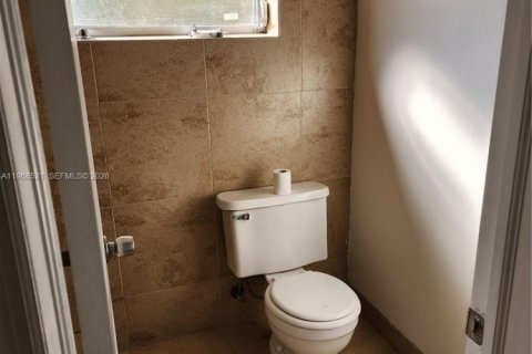 Copropriété à louer à Miami, Floride: 2 chambres, 69.68 m2 № 2031594 - photo 17