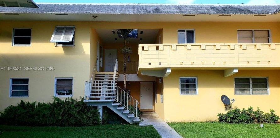 Condo à Miami, Floride, 2 chambres  № 2031594