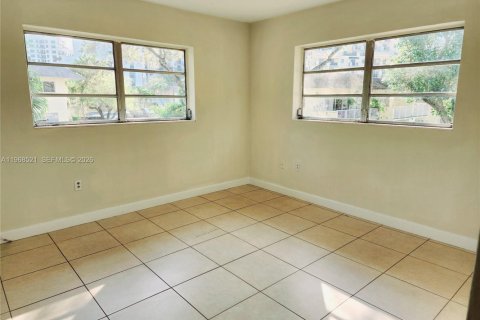Copropriété à louer à Miami, Floride: 2 chambres, 69.68 m2 № 2031594 - photo 18