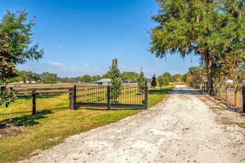 Casa en alquiler en Morriston, Florida, 3 dormitorios, 100.43 m2 № 2104131 - foto 2