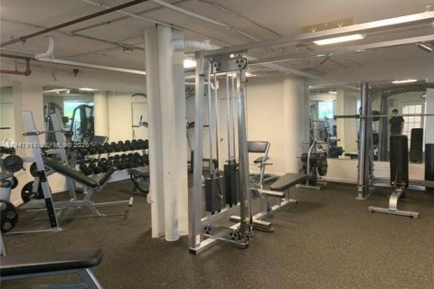 Снять в аренду кондоминиум в Майами, Флорида 3 спальни, 91.97м2, № 2005052 - фото 10