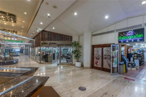 Снять в аренду кондоминиум в Майами, Флорида 3 спальни, 91.97м2, № 2005052 - фото 9