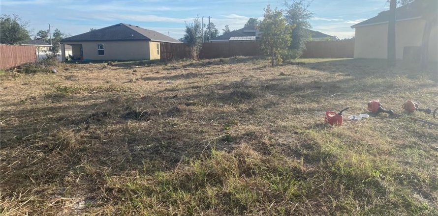 Land in Poinciana, Florida № 2108188