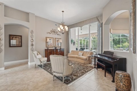 House in Ormond Beach, Florida 4 bedrooms, 241.73 sq.m. № 1773341 - photo 12