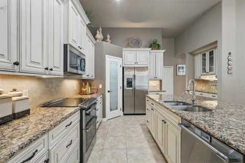 House in Ormond Beach, Florida 4 bedrooms, 241.73 sq.m. № 1773341 - photo 25