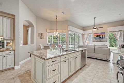 House in Ormond Beach, Florida 4 bedrooms, 241.73 sq.m. № 1773341 - photo 23