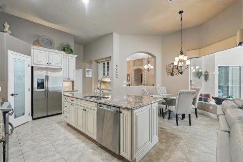House in Ormond Beach, Florida 4 bedrooms, 241.73 sq.m. № 1773341 - photo 22