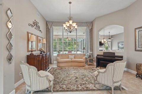 House in Ormond Beach, Florida 4 bedrooms, 241.73 sq.m. № 1773341 - photo 13