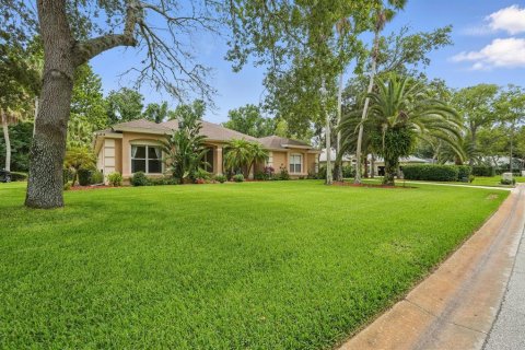 House in Ormond Beach, Florida 4 bedrooms, 241.73 sq.m. № 1773341 - photo 4