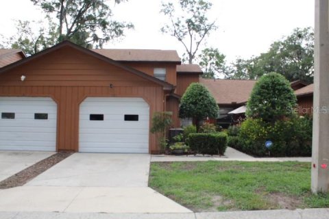 Townhouse in Ocala, Florida 2 bedrooms, 111.39 sq.m. № 1827969 - photo 1