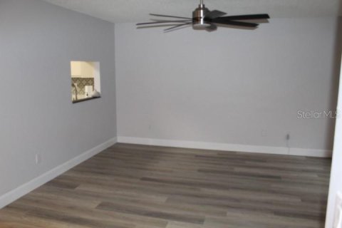 Townhouse in Ocala, Florida 2 bedrooms, 111.39 sq.m. № 1827969 - photo 9