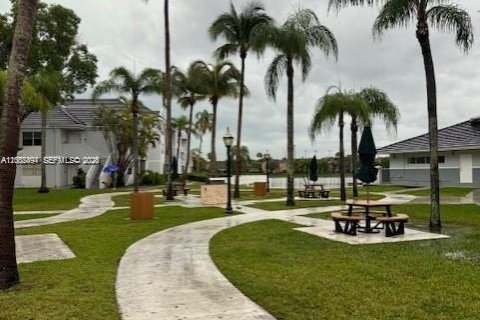 Condo in Cutler Bay, Florida, 2 bedrooms  № 2067845 - photo 22