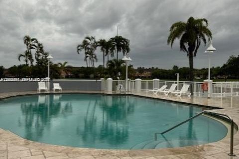 Condo in Cutler Bay, Florida, 2 bedrooms  № 2067845 - photo 18